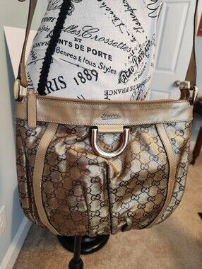 Gucci Crystal Canvas Gg Monogram Abbey Crossbody Bag In Gold